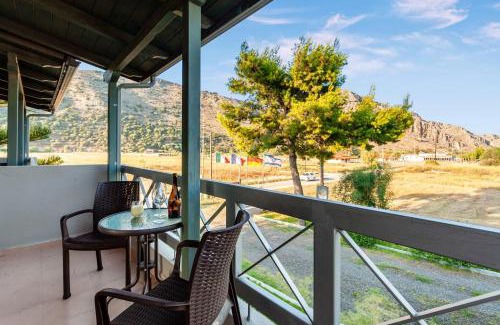 Kalogria Hotel | Kalogria Summer Retreats - Seimeio Strofilia, Sunny Vibes