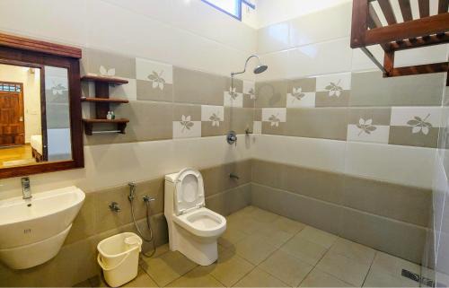 Pirmed Hotel | Kalpavanam Heritage Resort