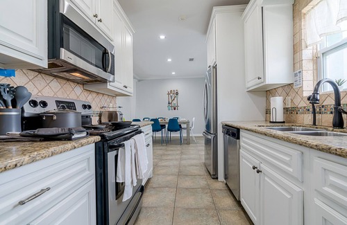 Crystal Beach Villa | Kame House | Hot Tub w/Ocean Views, Beachfront