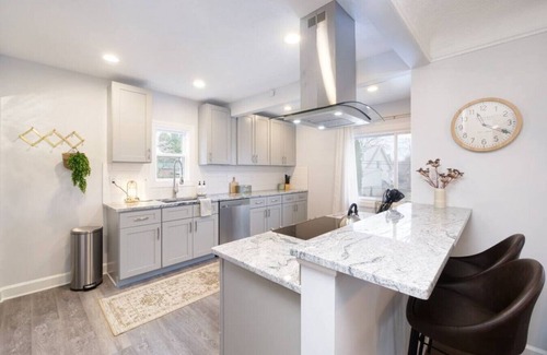 Kamm's Corners Apartment | Kamm’s Corners Retreat | 4BR w/Hot Tub & Game Room