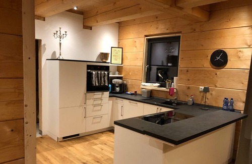 Mirbach House | Kanadisches Blockhaus in der Eifel
