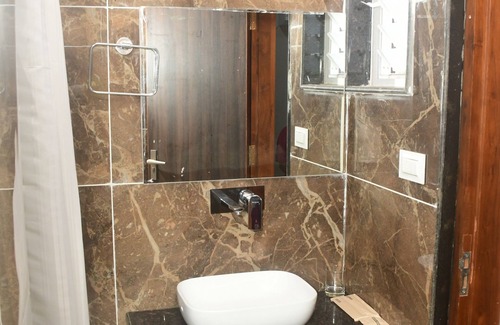 Islampur Hotel | Kankidham Lords Inn
