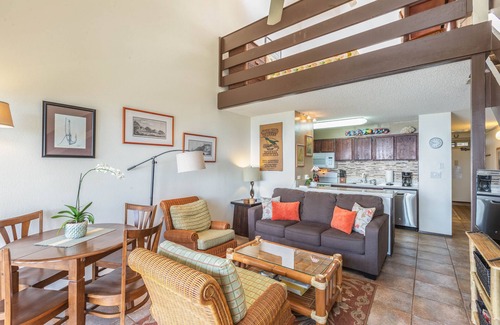 Wailua Condo | Kapaa Shore Resort A308, Oceanfront, Moon Rise and Sunrise views, 3rd floor