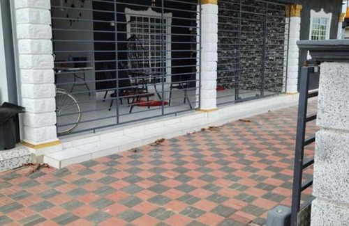 Suriname Apartment | Kapowlito Real Estate Casa Badalweg