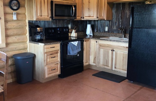 Sundance House | Kara Creek Ranch - Log Cabin