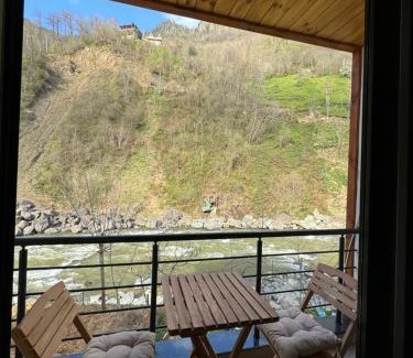 Ardesen Apartment | Karadeniz River Suit