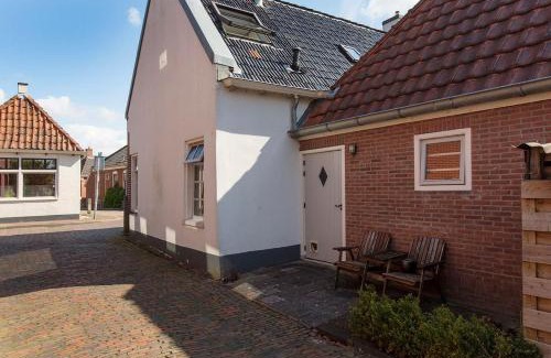 Winsum House | Karakteristiek huis in centrum Winsum met nieuwe badkamer