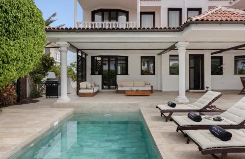 Las Arenas House | KARAT Villa Salvaje