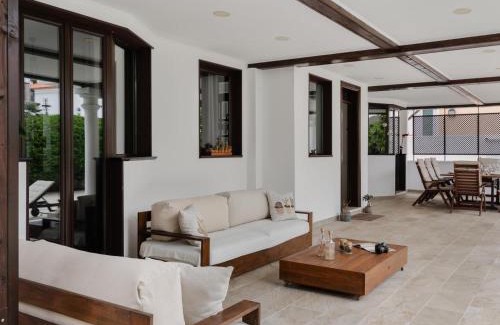 Las Arenas House | KARAT Villa Salvaje