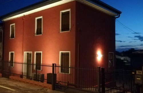 Fratta Polesine House | Karingo House