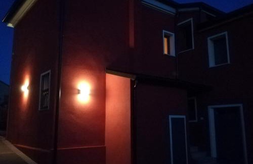 Fratta Polesine House | Karingo House