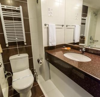 Osmangazi Hotel | Karinna Hotel Convention Center & Spa Luxury - Full Board Plus