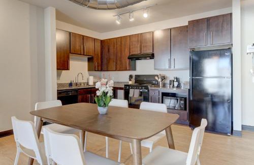 Westown Apartment | Kasa Westown Milwaukee
