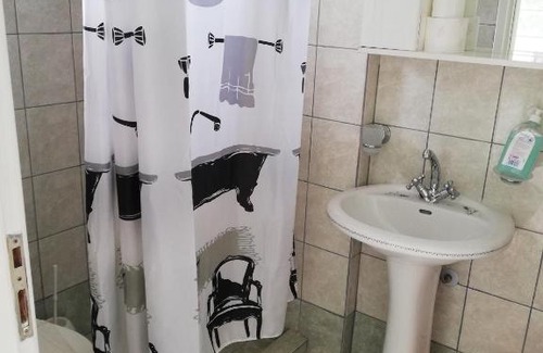 Rakhai House | Kasaras Apartments