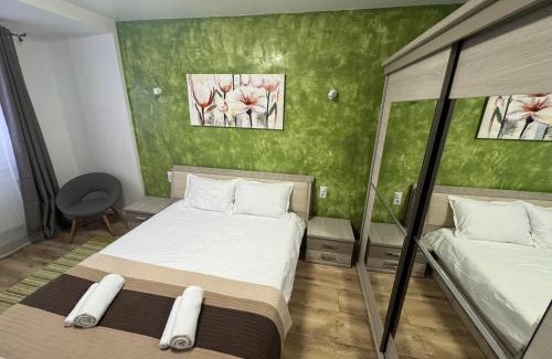 Satu Mare Apartment | Katy Boulevard Apartman