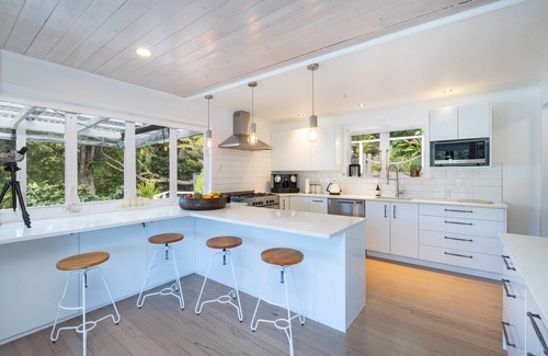 Kawau Island Hotel | Kawau Lodge Boutique Resort