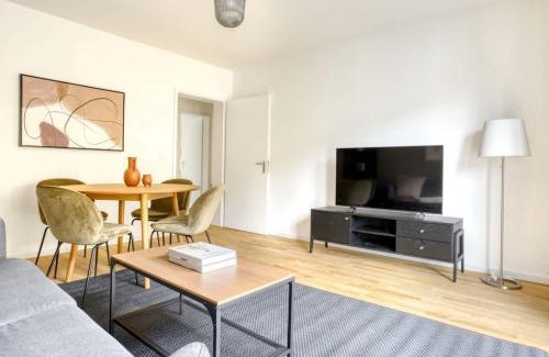 Werd Apartment | KAYA Zurich Apartment PARAIBA- Downtown Deluxe 2BR Apt