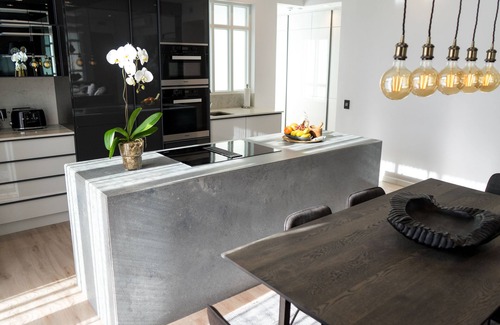 Sea Point Apartment | Kayleeway Apartments