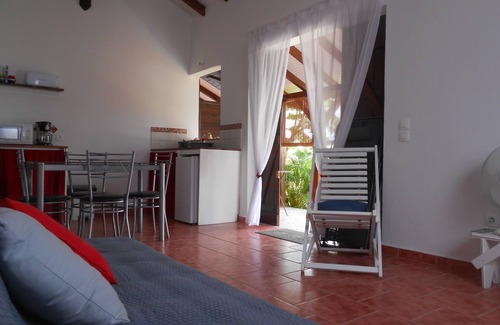 Saint-Louis House | Kaz a Ti Cam 5 minutes walk from the sea