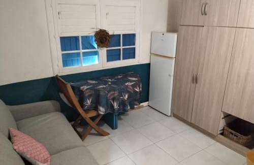 Baie-Mahault House | Kaz an nou