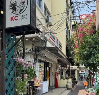 Chana Songkhram Hotel | KC guest house