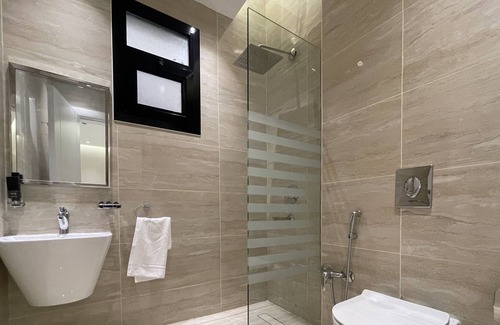 Riyadh Apartment | Kease Mughrizat C-1 Royal touch GZ57