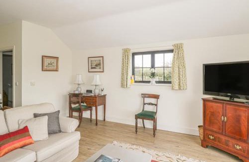 West Knoyle House | Keepers Cottage