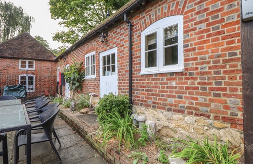 Maidstone Cottage | Keepers House