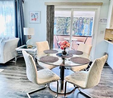 South Central Apartment | Kelowna little Island near Downtown, lake, hospital and Okanagan Collage