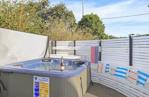 Kiama Apartment | Kendalls Two - walking distance to shops and cafes