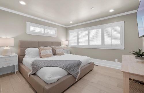 Mission Beach House | Kennebeck Oasis - Private Patio, Steps 2 Sand & AC