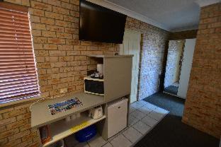 Tweed Heads West Hotel | Kennedy Drive Boutique Motel - Close To City Centre & Airport