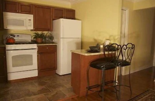 Culloden Shores Hotel | Kenny's Tipperary Inn