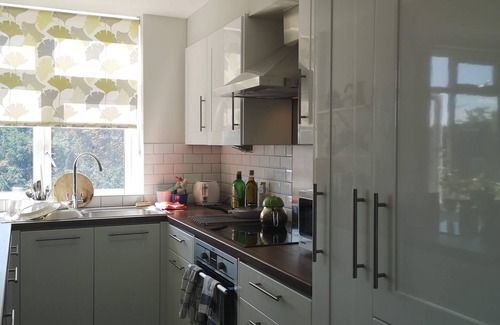 Holland Park Apartment | Kensington & Chelsea, Double room flat for Professionals .