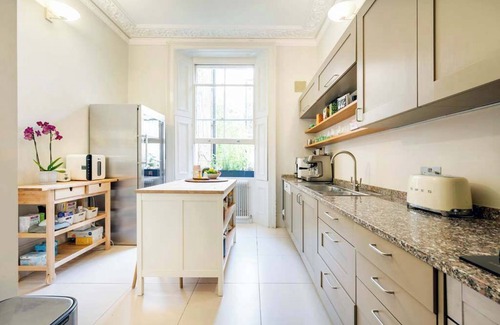 Campden Apartment | Kensington High Life- by Out of Office Lifestyle