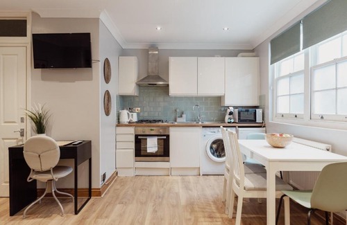 Abingdon Apartment | Kensington Nest Flat