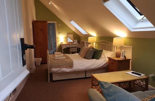Lyme Regis Hotel | Kersbrook Guest Accommodation