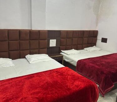 Allahabad House | Keshari Guest House