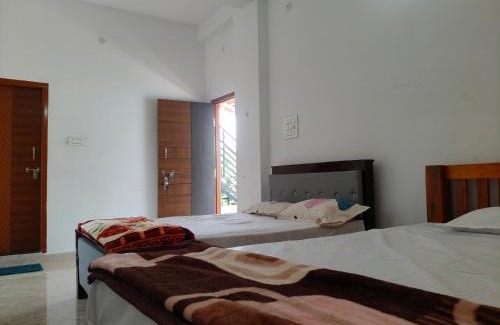 Kamalapur House | Keshu Home Stay Hampi