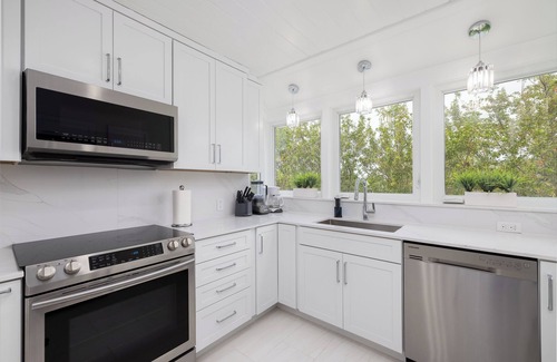 Twin Lakes House | Key Largo waterfront home with a pool! Central to all the best attractions!