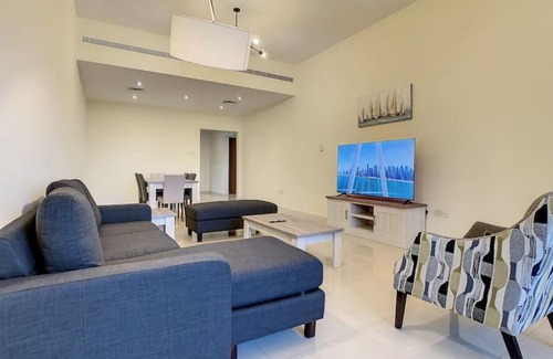 Dubai Apartment | Key View - Silicon Star