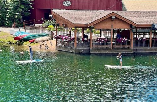 Lakeside Village House | Keystone Lakeside Condo