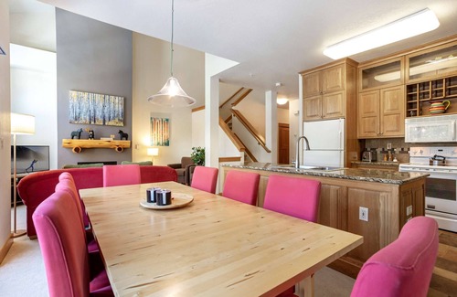 Lakeside Village Condo | Keystone Retreat: Great Mountain Views, Hot Tub, Riverfront Deck, and Convenient Access to Ski Lifts