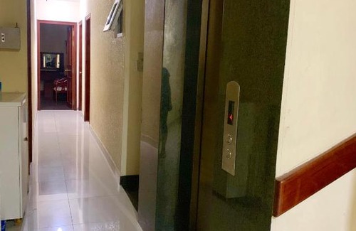 District 9 Hotel | Khách sạn Phương Ly