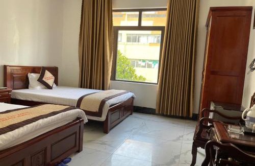Mong Cai Hotel | Khách Sạn Trung Hậu