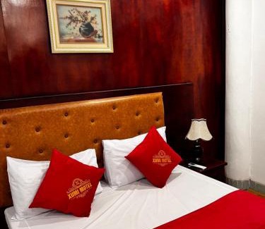 Hoang Mai Hotel | Khách Sạn Xumi Linh Đàm