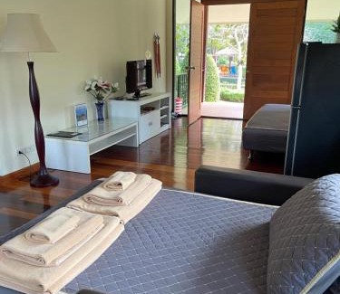 Nong Nam Daeng Cabin | Khaokhab Lodge