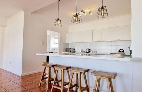 St. Helena Bay House | Khasia House - on the Golden Mile