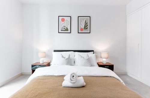 Poplar Apartment | Khayat Homes - The Owelor - Two Bed