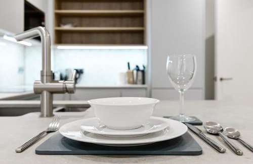 Poplar Apartment | Khayat Homes - The Owelor - Two Bed